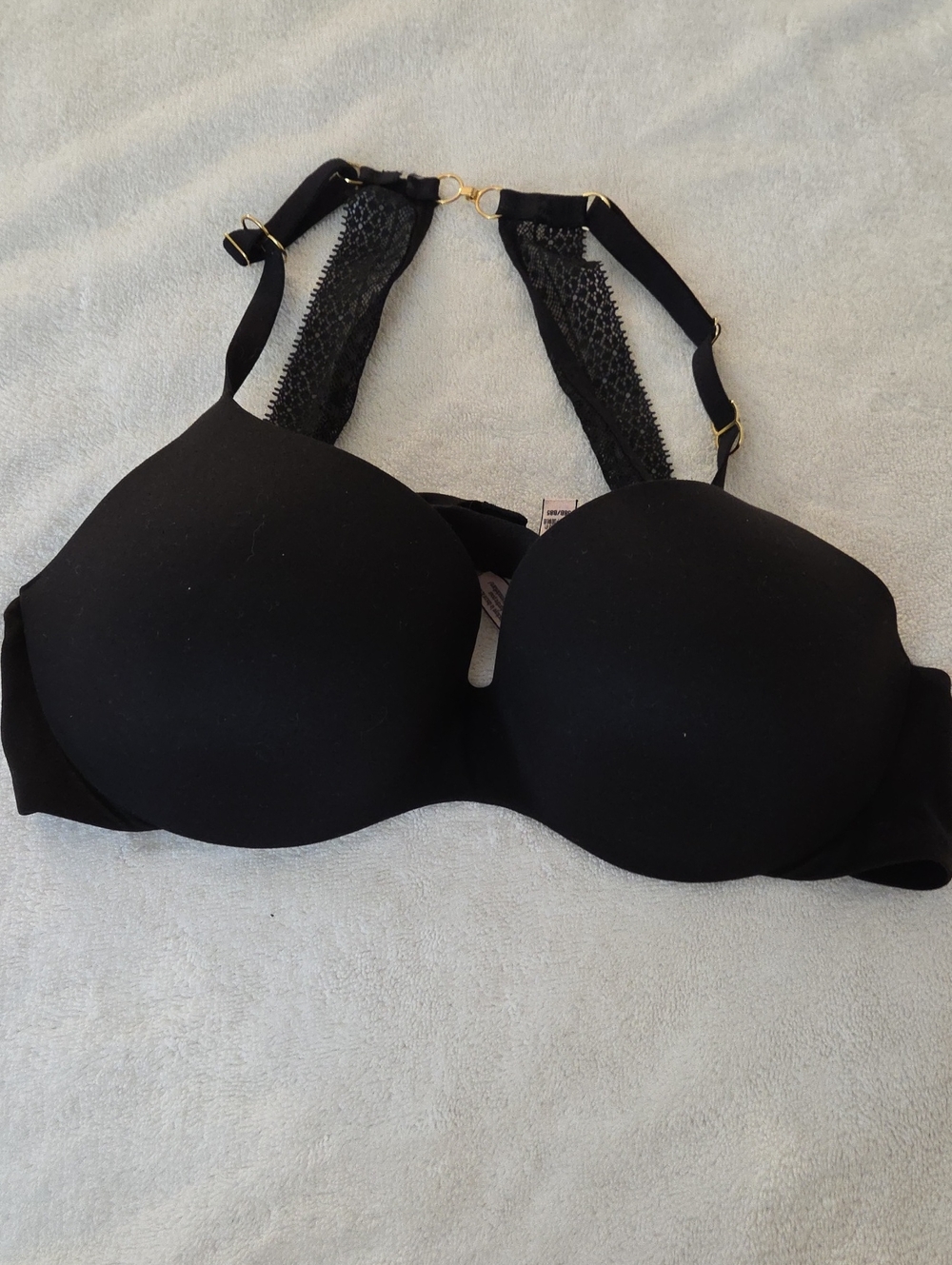 38 B Victoria's Secret Incredible, lined Demi bra
